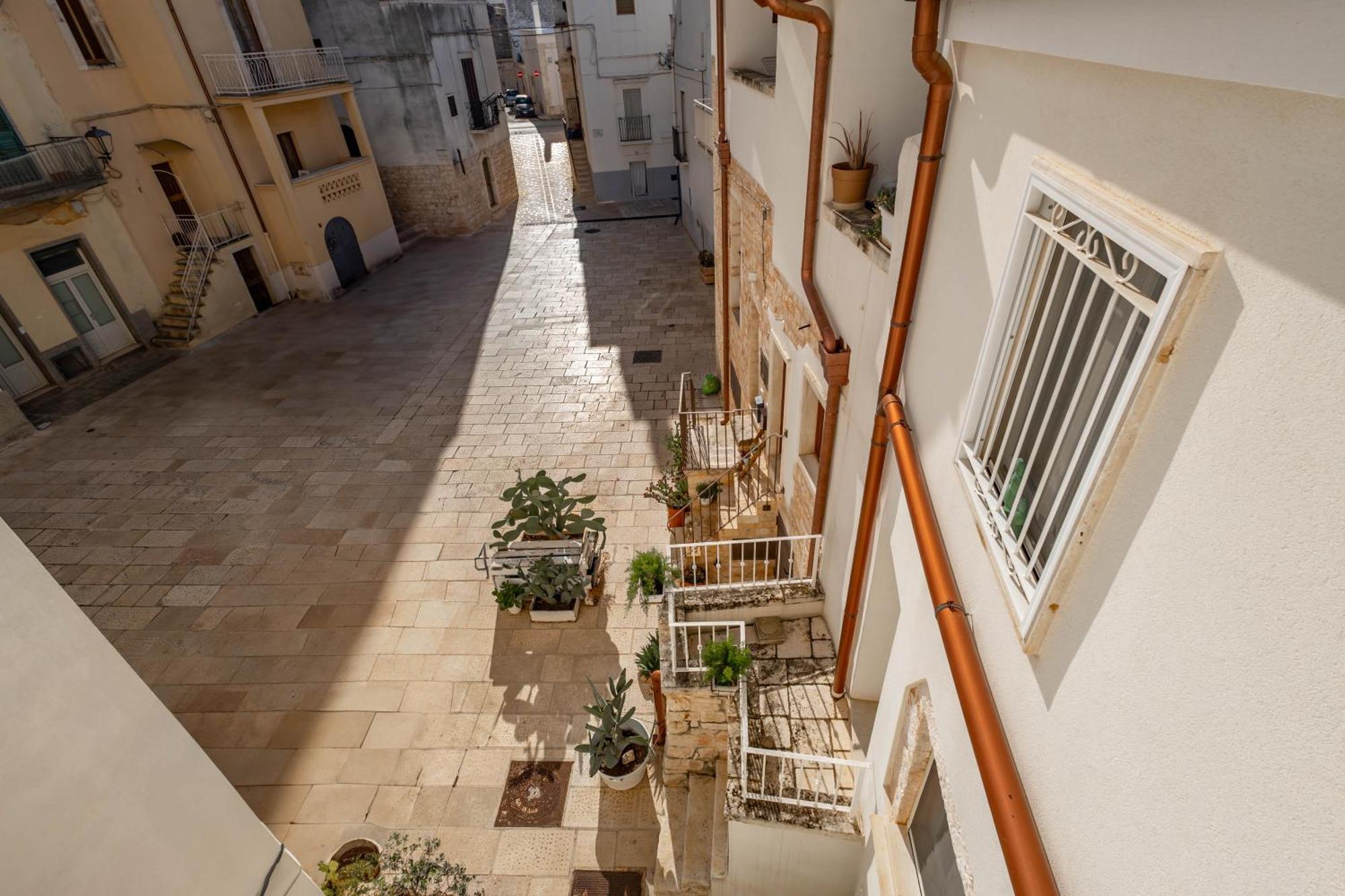 Antiche Mura Apartments"Cielo Di Puglia" -2 Matrimoniali, Cucina E Terrazzo Turi Exterior photo