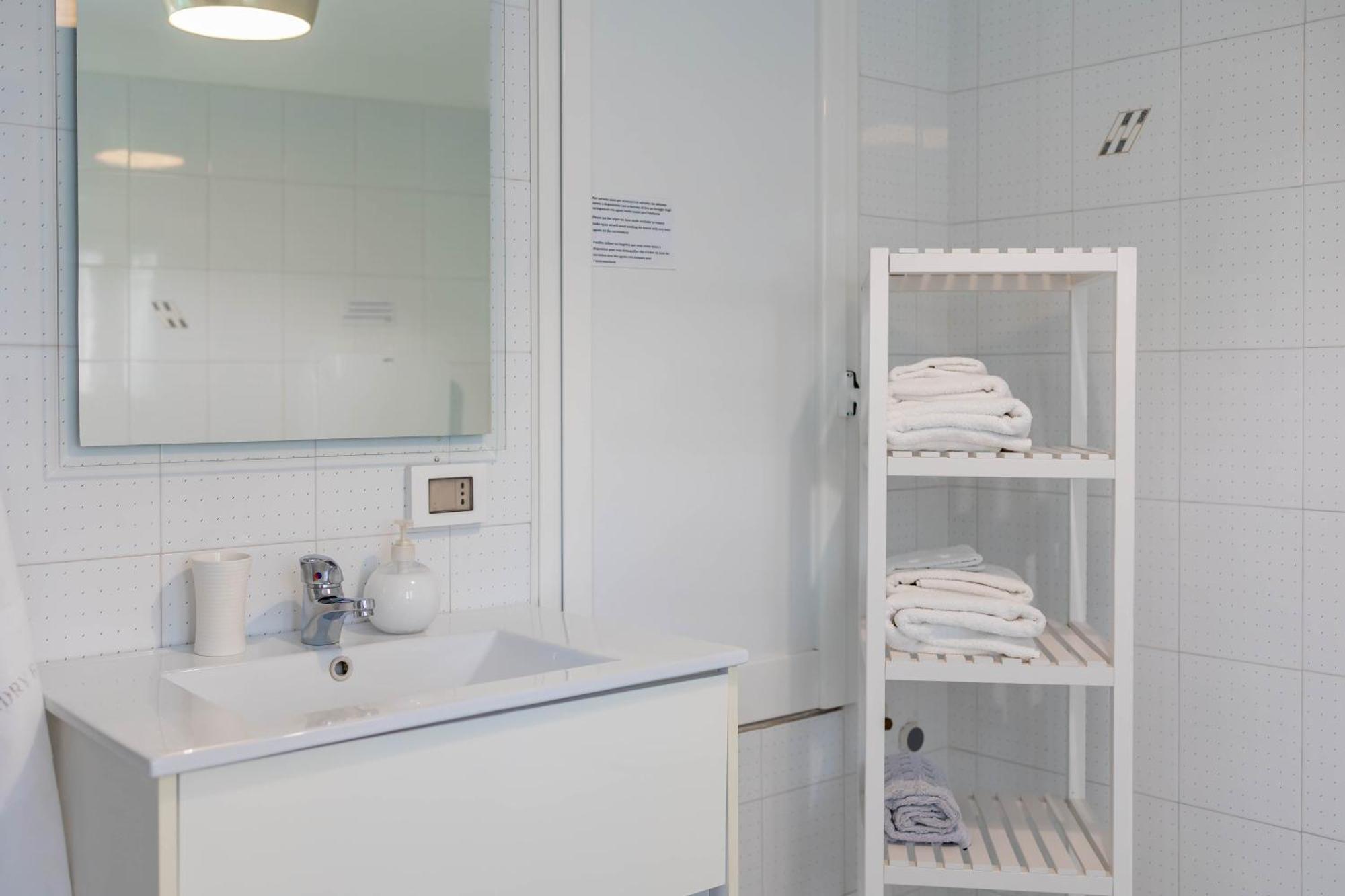 Antiche Mura Apartments"Cielo Di Puglia" -2 Matrimoniali, Cucina E Terrazzo Turi Exterior photo
